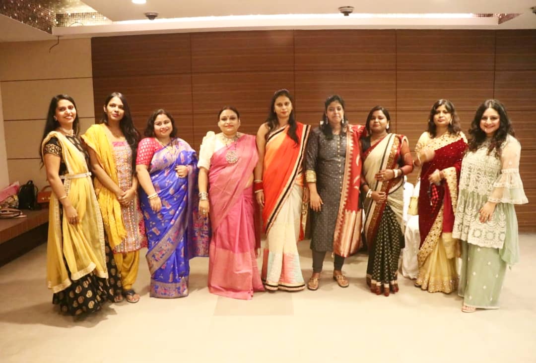 lng_consultancy's tweet photo. And we had a blast at our Kolkata Annual Meet 🎊
.
.
We can't say enough that our Kolkata team is abundant of talent 👌
And meeting the families was a bonus🤩
.
.
#kolkataannualmeet #lngannualmeet #lngkolkata #lngconsultancy #sofwarecompany #diwalicelebrations #shubobijoya https://t.co/hvYyAi1MHf