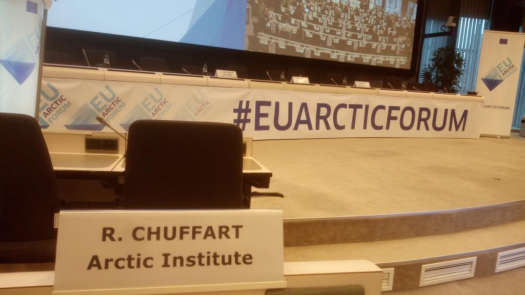 Speaking today (😳😱) at the #EUArcticForum and Indigenous Peoples' Dialogue organised by @EU_MARE and @eu_eeas at the EU Commission. If you have time to spare you can even watch it the livestream:  webcast.ec.europa.eu/eu-arctic-foru… @ArcticInstitute