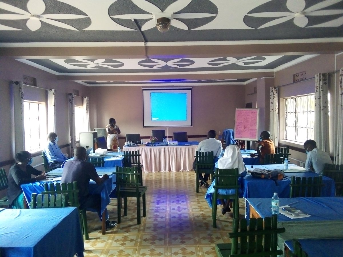 Last week our very own <a href="/GeoffreyAkudra1/">Geoffrey Akudrabo</a> facilitated our community advisory board and expert advisory committee in Uganda to inform key aspects of our intervention development. Lots of invaluable input on intervention modality and characteristics of facilitators! 🇺🇬💭💡