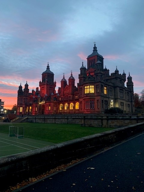 smcarchives's tweet photo. #WeWillRememberThem #lightupred2021 https://t.co/SSAyIjTH5k
