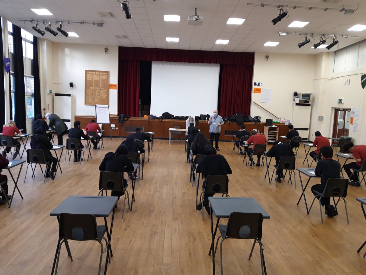 Fitzalan 6th Form tweet media