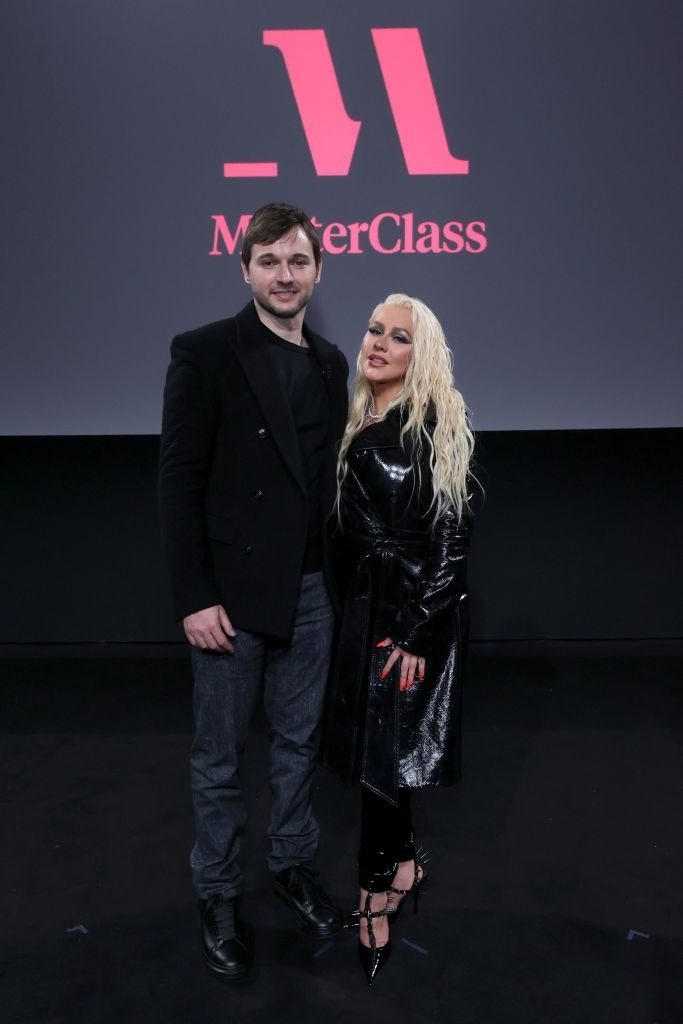 XtinaMexico's tweet image. ⚠️📸❤ Así lució #Xtina en el evento #MasterClassFirstLook en NY en el cual cantó &quot;At Last&quot; 
#ChristinaAguilera #MASTERCLASS #Celebrities #news #pictures #photo #fashionstyle #stylediva #PaMisMuchachas