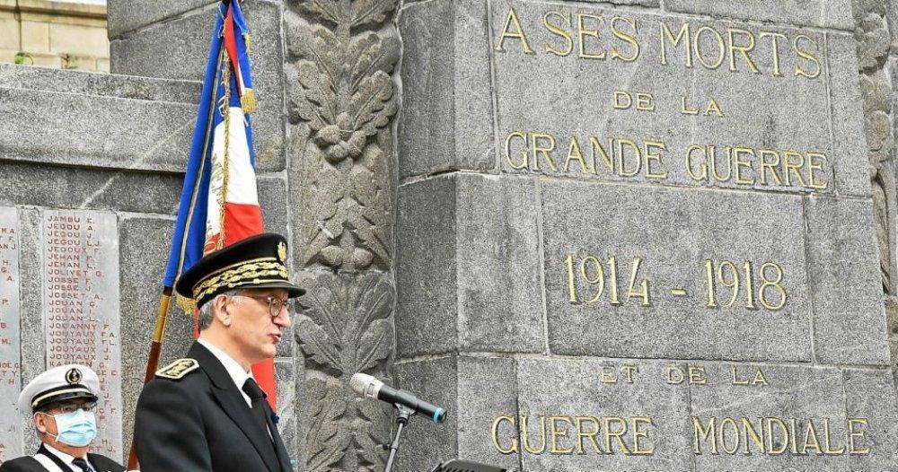 MensueldeRennes's tweet photo. Grande guerre : le soldat inconnu est-il rennais ? https://t.co/Bhb0Z39TKZ https://t.co/Q1YSk89gHO