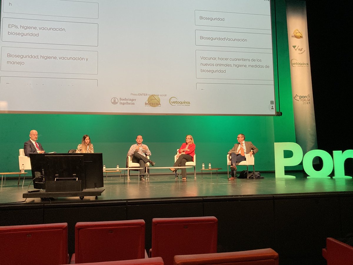 PORCAT1's tweet photo. PORCAT present avui al #Porciforum, amb un programa del màxim interès. https://t.co/O1roORykAj