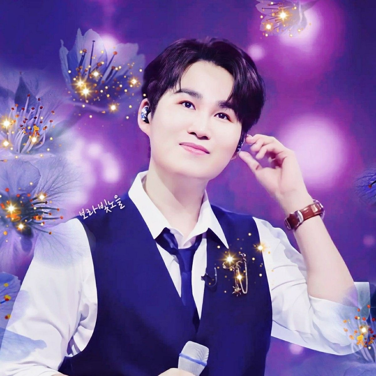 #김희재_그대라는별_함께할게요
무대에서가장빛나는희랑의별 
#희랑의_별그대_김희재
탄탄대로승승장구높이높이