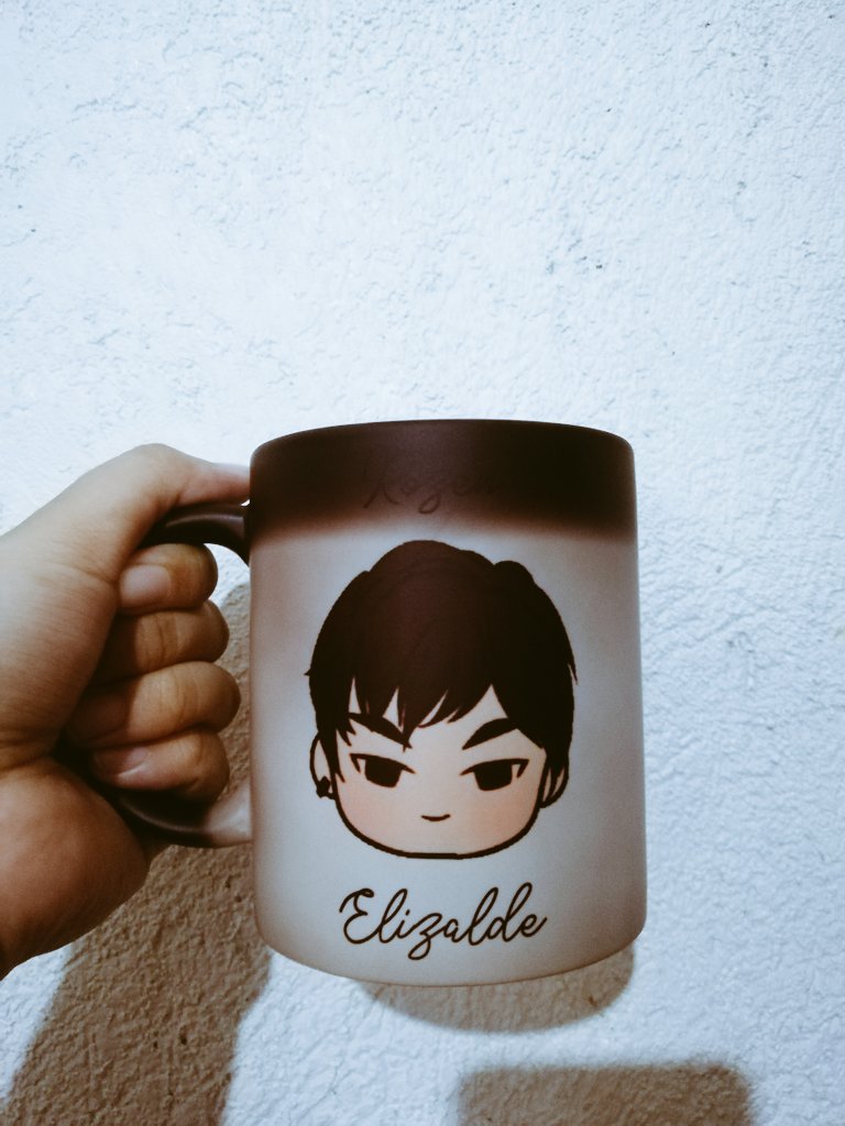 THANK U SA paGA mo mama gelay @DestinyKlareTy nauwi ko na ang magic mug from <a href="/MGmerchshoppe/">MG Shoppe</a> thankie so much po labyu 😭✨ The long wait iz over nandito na si chibi RGE😚