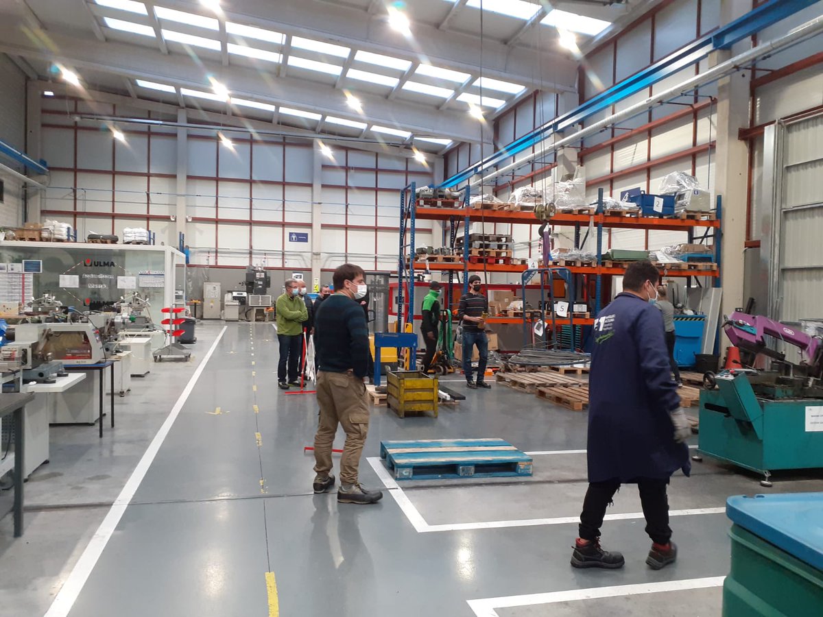 elsakrief's tweet photo. El futuro ya es presente y Euskadi lo demuestra en la transformación del trabajo y de la #FP. Impresionante! 
#aulasinmersivas #enseñanza3D @Miguel_Altuna @Gob_eus @jarevalo_FP https://t.co/ppSwYDTA74