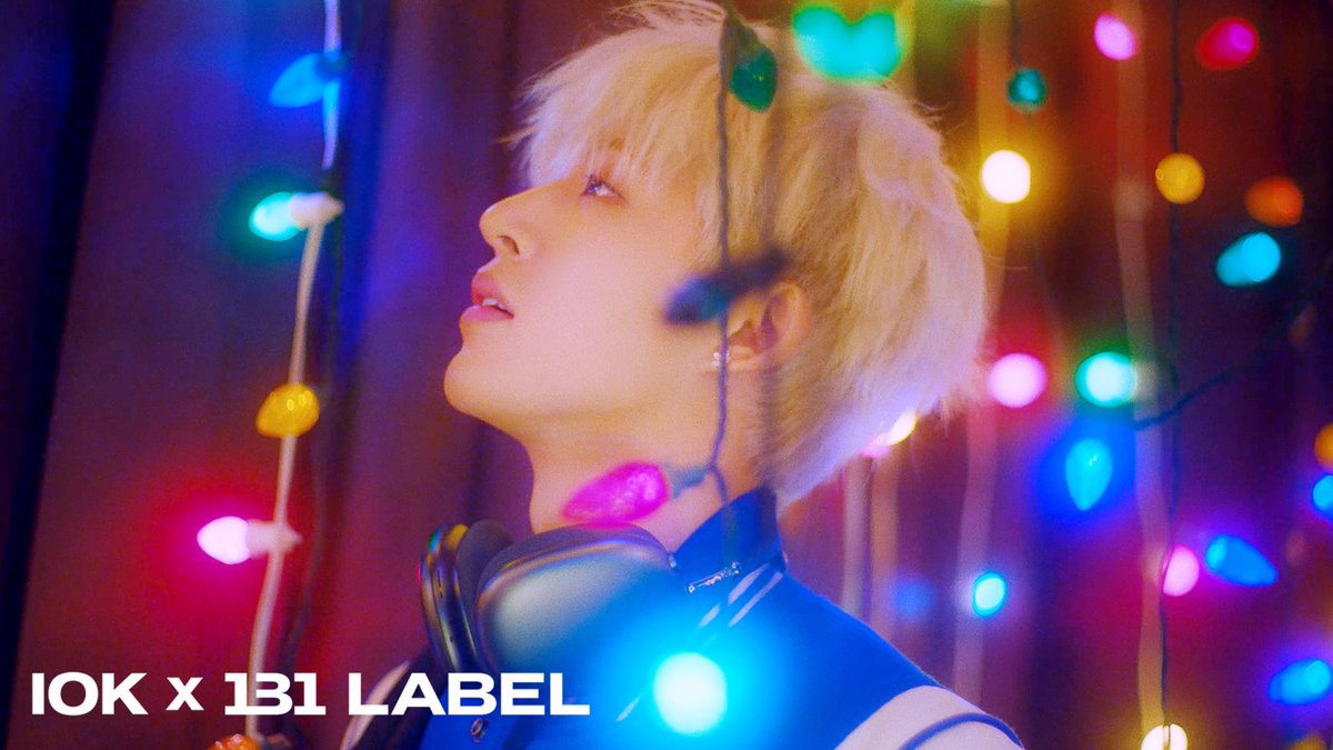 KimHanbinBrasil's tweet photo. [#INFO] - Já está disponível o vídeo oficial de "COSMOS", faixa título do novo álbum do Hanbin 🔥

🔗: https://t.co/PtRIWhQkp8

#BI #비아이 #COSMOS #HALFALBUM 
#IOKmusic #131LABEL #131media https://t.co/3PRYAAlG1a