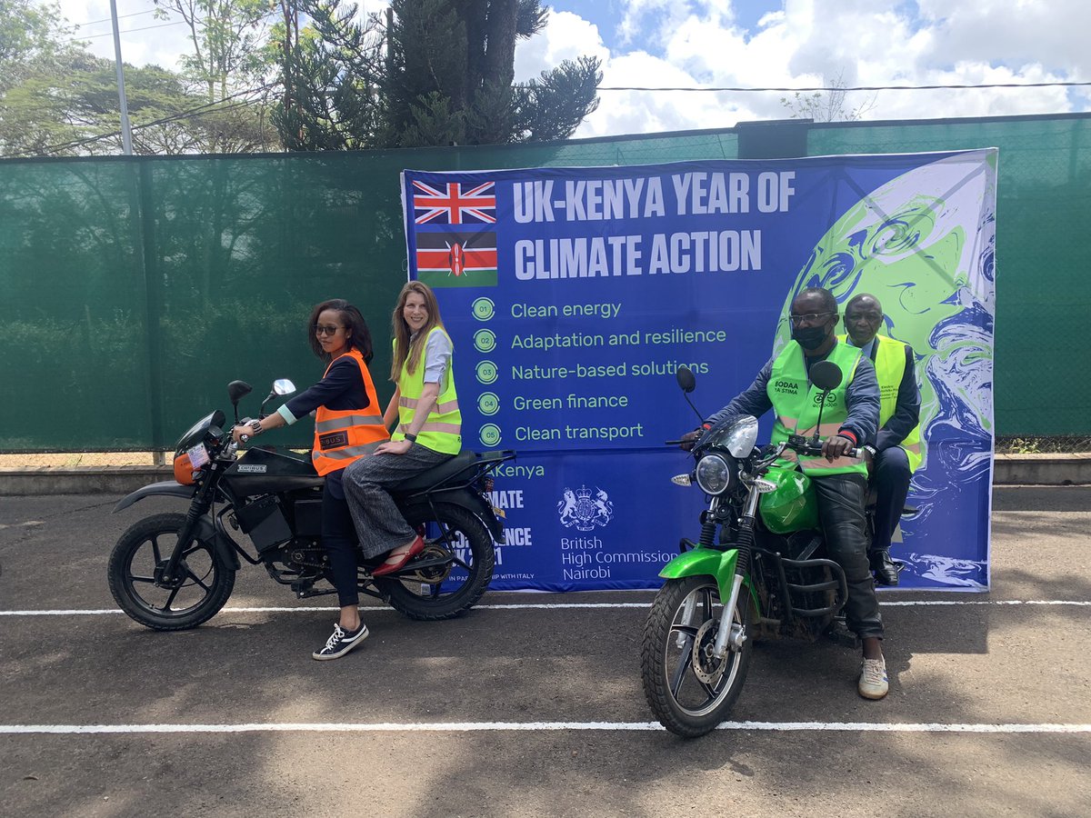 Expect to see at least 20,000 of these bodas in 🇰🇪 by 2025.

Kenya can continue to be a leader in the 🌍 as these 🏍:

〽️Reduce emissions 
🛠Made in 🇰🇪
🤝More jobs
💰More earnings 

🇬🇧 working with <a href="/maina_betty/">Betty C Maina, EGH</a> <a href="/TransportKE/">Ministry of Roads and Transport | Kenya</a> as 🇰🇪 goes electric

#COP26