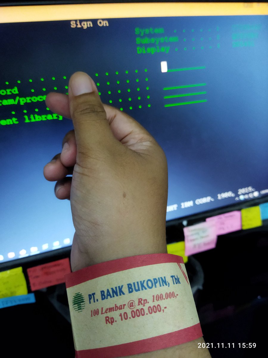 cii_inttan's tweet photo. @andinadaa Gelang mahal juga nih 😁 https://t.co/EZGTzpUHWf