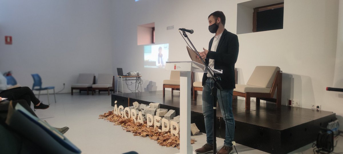 Ongietorriak! Arrancan las jornadas "Ágora PEPRI" unas jornadas de reflexión que establecerán las líneas que deberá incluir el futuro PGOU de #Estella #Lizarra Intervención de <a href="/koldinni/">KoldoLeozGarciandia</a> Alcalde de la ciudad. <a href="/AytoEstellaLiz/">AytoEstellaLiz</a>