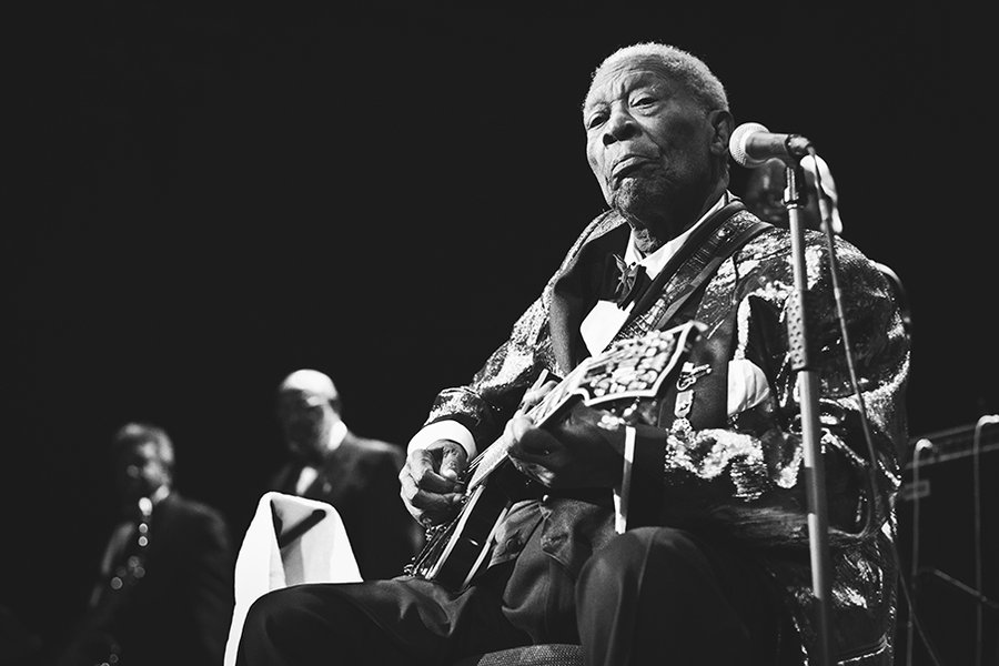 би би кинг гитаристы сша. би би кинг в молодости. B b king s. Gibson es-345 lucille. элвис и би би кинг.