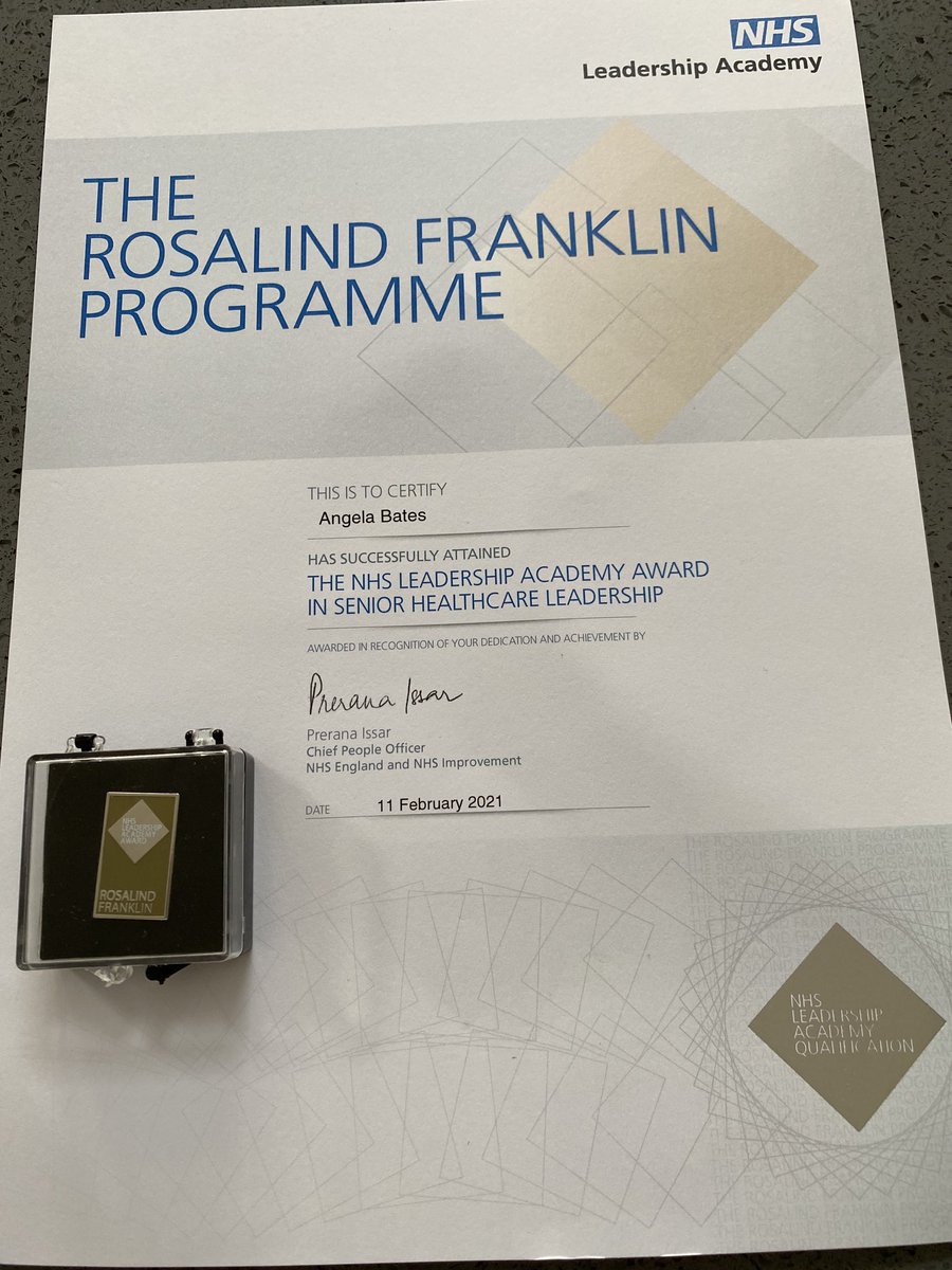 Angiebates's tweet photo. Very proud  to have completed this life changing course I laughed , cried and discovered myself!
⁦@shinymindcoach⁩ ⁦@kstorey63⁩ ⁦⁦@BredaNurse⁩ ⁦⁦@JulieRoye1⁩ ⁦@StephanieHass18⁩ ⁦@AmiNicholas⁩  ⁦@AlsoJayne⁩ https://t.co/V7BFeCf4wx