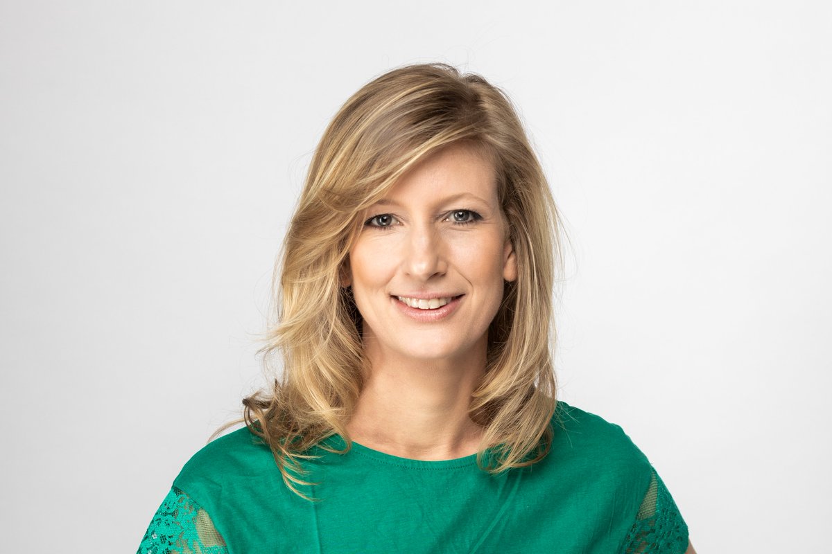 Heute Abend um 20.15h lassen unsere #Roberta-KollegInnen @astro_carmen &amp; Christopher Kaschny in der Gründerinnen-Show <a href="/createF_2021/">createF</a> die LEGO #EV3-Roboter los. Auf Youtube dabei sein &amp; dann auf lab.open-roberta.org nachmachen 🤩youtube.com/channel/UCyXIU…