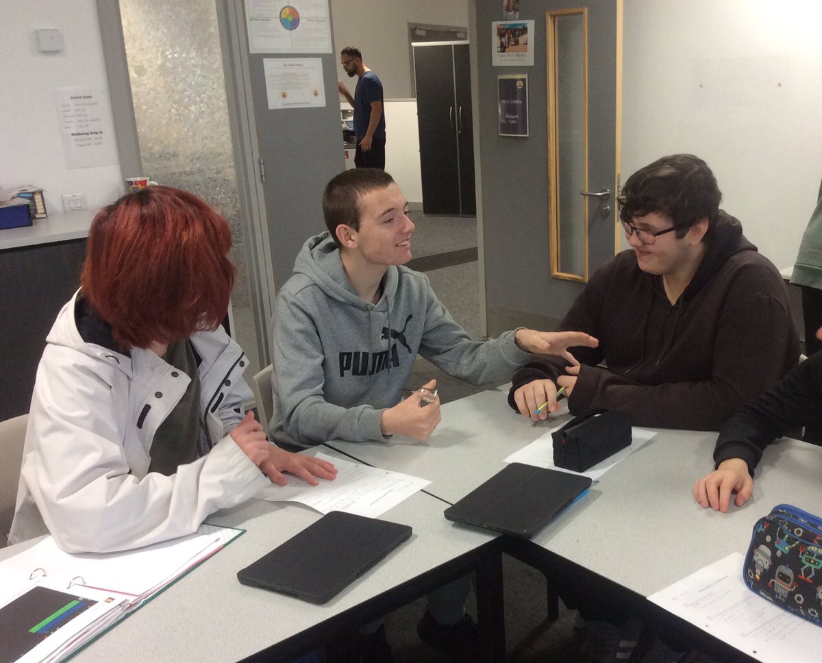 #ytmtryfan digital collaboration work. Working in groups to script and record their jingle on GarageBand to use for the new STAND REACTions collaborative podcast. #ytmdcf <a href="/cic_nw/">STAND NW CIC</a>