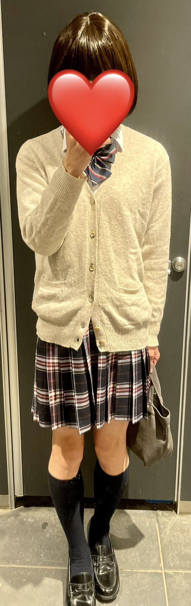 女装 便器  / X