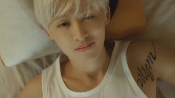 hanbinspics's tweet photo. KIM HANBIN??!??!! https://t.co/a5Z47luv4x