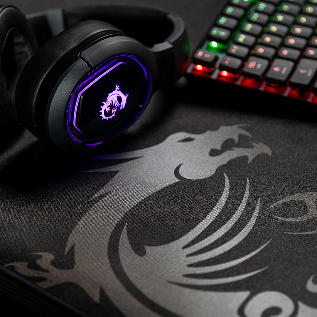 msigaming's tweet photo. Smooth, Soft and Big. Have you tried our extensive size mouse pad GD80 yet? Extra size, extra comfortable😉
#GD80 #mousepad #GH50 #GK50LP https://t.co/EyGEB56SZi