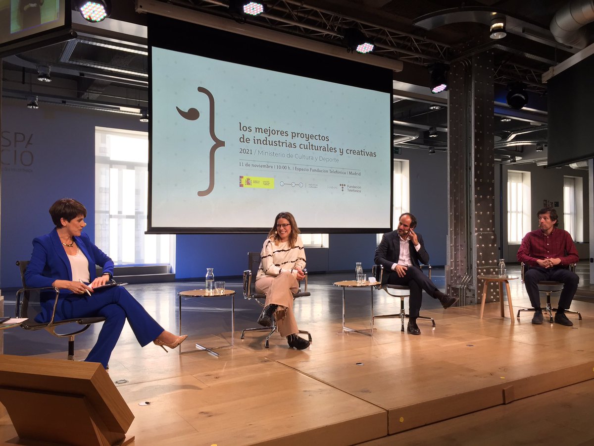 Comienza la mesa redonda con los 3 Mejores proyectos de las ayudas para la modernización e innovación mediante proyectos digitales y tecnológicos 2020:
🔺Music Live Stream -<a href="/tastethefloorES/">TasteTheFloor</a>
🔺Exquare Centro Expositivo -Estudio Puerta de Tannhauser
🔺Summer Camp -<a href="/estudiofutureVR/">estudiofuture</a>