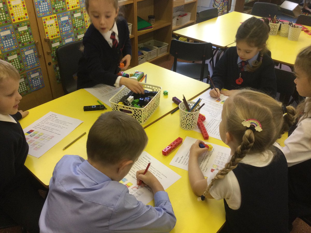 ctkrcps's tweet photo. Year 1 loving exploring shape and colour combinations as part of #NationalMathsweek #MW21 https://t.co/ZSINWmbqSo