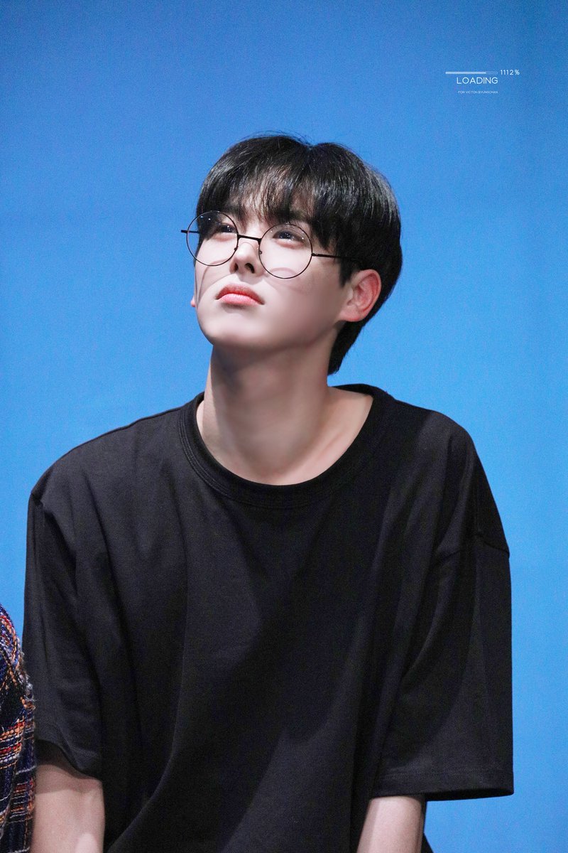 Loading1112's tweet photo. -HAPPY BYUNGCHAN DAY-
🎈울 병찬이 생일축하해🎂

#소중한_병찬아_생일축하해
#HappyByungchanDay
#빅톤 #최병찬 #병찬 
#VICTON #byungchan https://t.co/zBBP0X8qmL