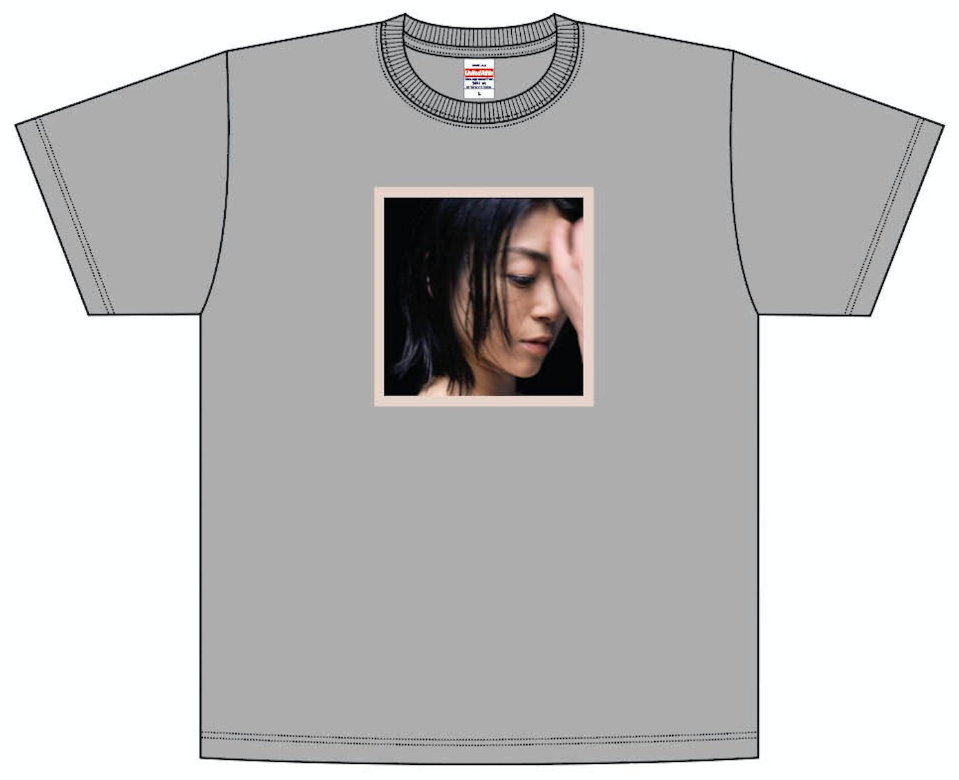 宇多田ヒカル 君に夢中 Tシャツ Mサイズ 新品 レア 宇多田ヒカル 君に夢中 Tシャツ L - メルカリ