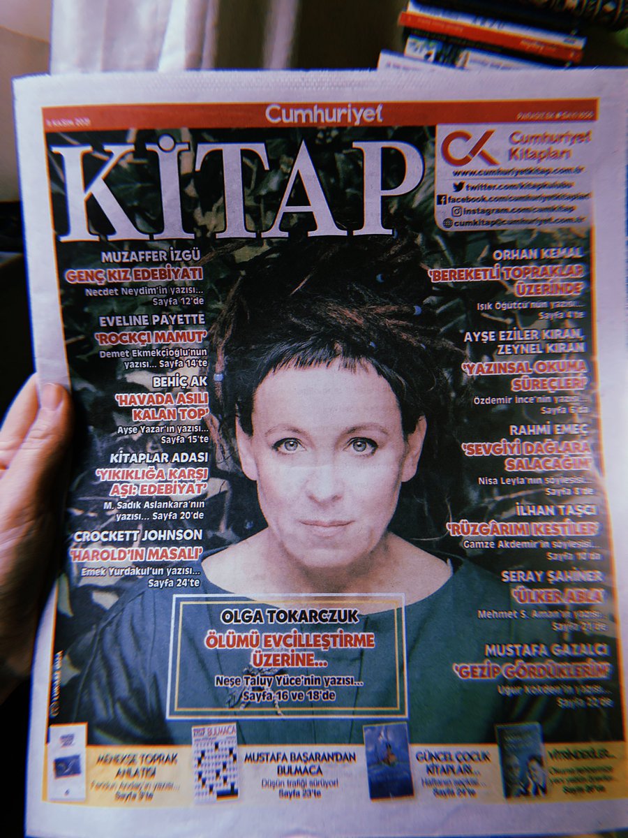 Orhan Kemal’in oğlu Işık Öğütçü, “Bereketli Topraklar Üzerinde” kitabını Cumhuriyet Kitap’ta anlatmış. İlgililer Cihangir’de, Firüzağa Kahve’nin karşısındaki Orhan Kemal Müzesi’ni incelemeli. 🌿 <a href="/KitapKulubu/">Cumhuriyet Kitapları</a> <a href="/isikogutcu57/">Işık Öğütçü</a> 11.11.2021