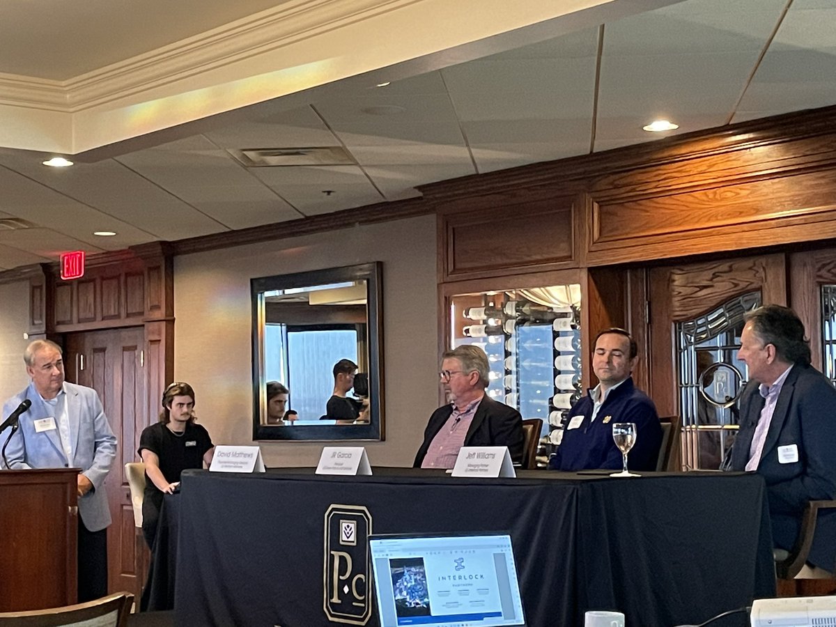 Carlos Carpizo tweet media