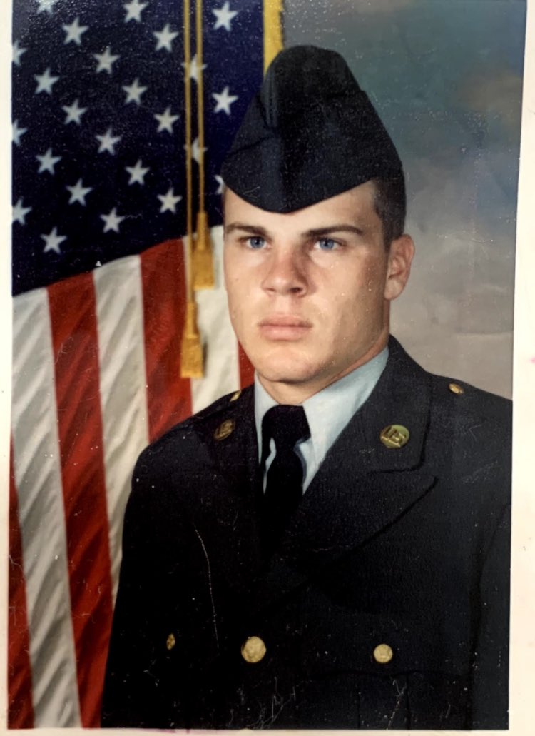 Veterans Day🇺🇸❤️ we miss you!!! <a href="/SmithCaiden/">Caiden Smith</a> <a href="/pmanning98/">Peyton Smith</a>