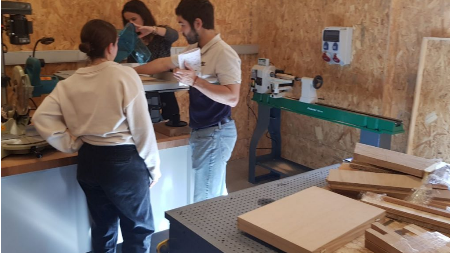 En marxa el Programa educatiu de fabricació digital 🛠️

A través de la Xarxa d'Ateneus de Fabricació Digital de la ciutat, es vol fomentar les vocacions científiques i tecnològiques dels joves, especialment entre les noies 👩‍🔬

<a href="/consorciedubcn/">Consorci d'Educació</a> 

Més info: ow.ly/RtvA50GGNWG