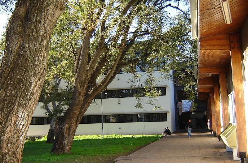 🗓️Para agendar: El 16 de noviembre comienza el 1° Ciclo de Encuentros sobre la Microrregión en la Facultad de Arquitectura #UNLP. Un espacio para reflexionar y generar propuestas en torno a las problemáticas y líneas de actuación territorial unlp.edu.ar/institucional/…