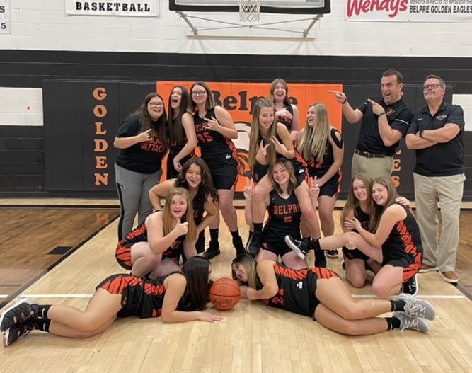 kaitlen_12's tweet photo. junior szn 🏀 https://t.co/639CSTSqRS