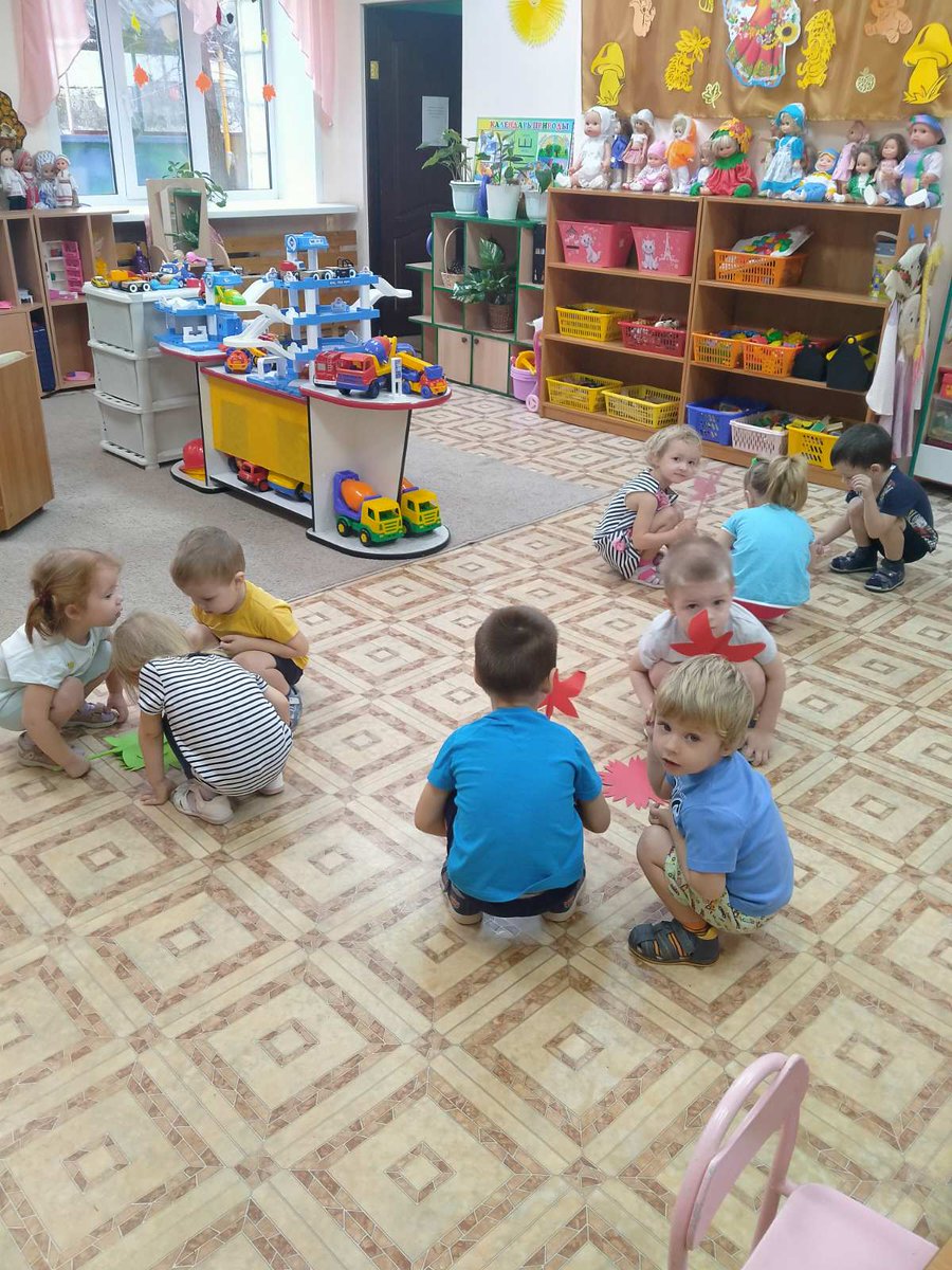 В МБДОУ 81 исполняется задача национального проекта "Демография" : 
- в 2021/2022 уч.году начала функционировать группа для детей с 2-х до 3-х лет
- созданы условия для раннего развития детей в возрасте до 3-х лет