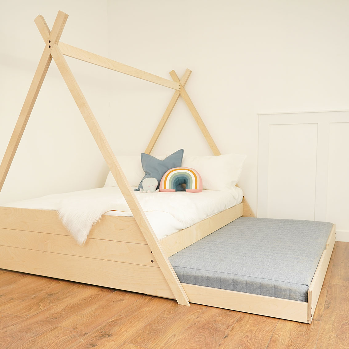 LittleBugsCo's tweet photo. Did you know that our Teepee bed has the option of a pull out draw that can also be used as a bed!
.
.
.
.
.
.
.
.
.
#littlebugs #littlebugsco #montessori #montessoriathome #eco #freedelivery #childrenswoodenfurniture #independantactivity #learningthroughplay #childrensbeds https://t.co/2K8gXF8MSc