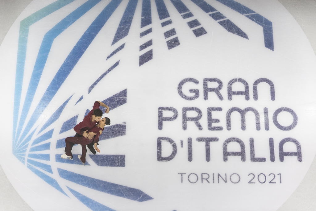 edeaskates's tweet photo. Some shots from #GPItalia in Turin ❣️
Beautiful performances from our #edeafamily!
Check out the full results on our website.
📸: Diego Barbieri/FISG
#GPFigure #FigureSkating #edeaskates #edeaicefly #edeapiano #edeaconcerto #edeaflamencoice https://t.co/of35jiuFgJ