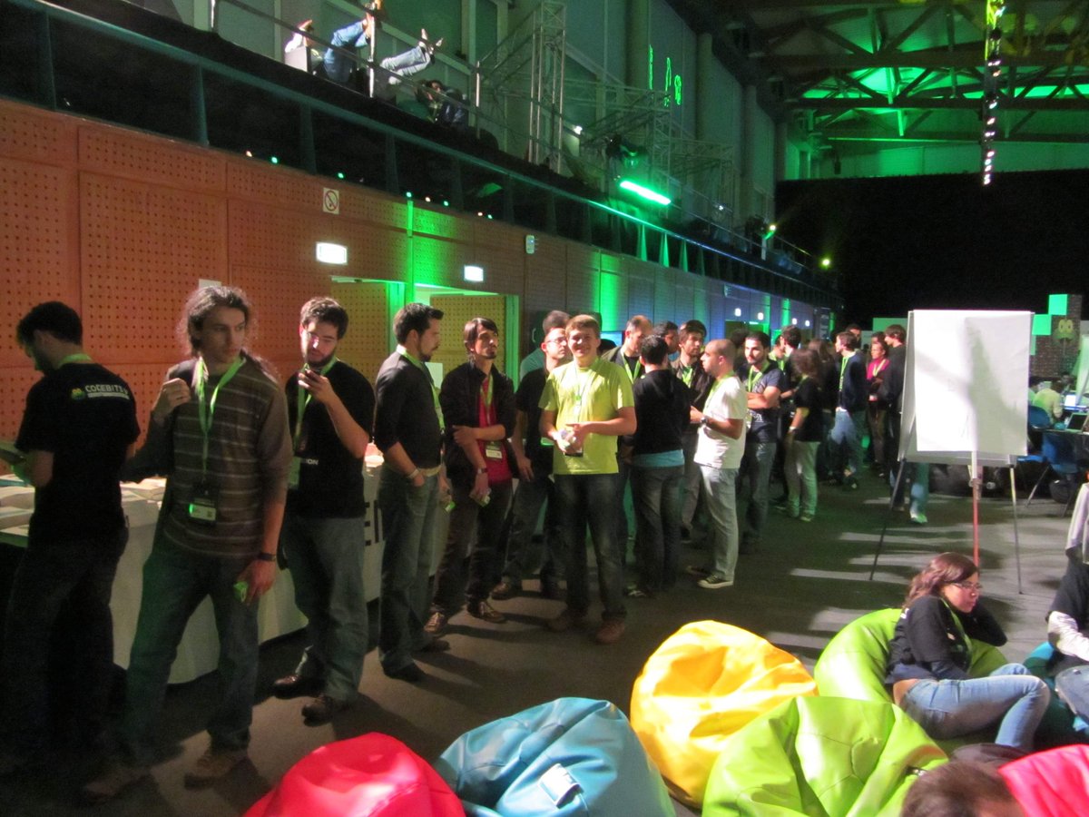 Carol Chen 🐰💜🤘🖖| ➡️🦣 @cybette@mastodon.org.uk tweet media