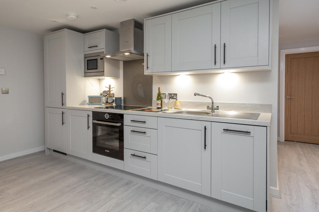 CaedmonHomes's tweet photo. 🏡 Luxury one-bed apartment
📍 St John's Mews, York

Priced at £250,000, this stunning ground floor #apartment (plot 10) is an ideal #buytoletinvestment for those looking to tap into the student rental market in #york > https://t.co/dLEz2mEvC7

#property #propertyinvestment https://t.co/Rrn8WdenKP