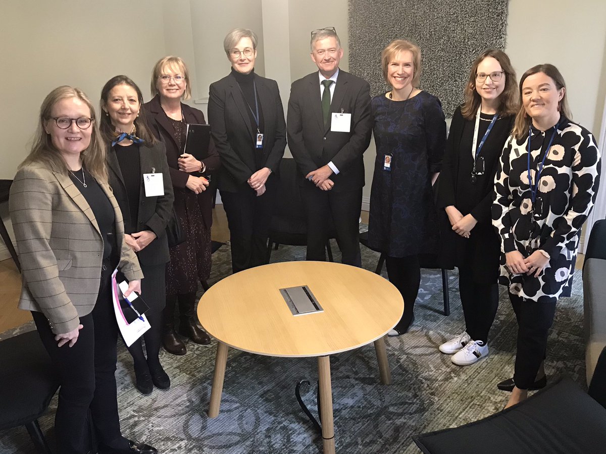 AndersAhnlid's tweet photo. Great privilege to meet the excellent #EU #SingleMarket team at @TEM_uutiset. Good discussion on #enforcement, the #ServicesDirective, #digital issues, preparations for #EU2023SE and @Kommerskoll’s project on #NordicCooperation. Looking forward to continued cooperation! #SWEinFIN https://t.co/cJURvvrCOb