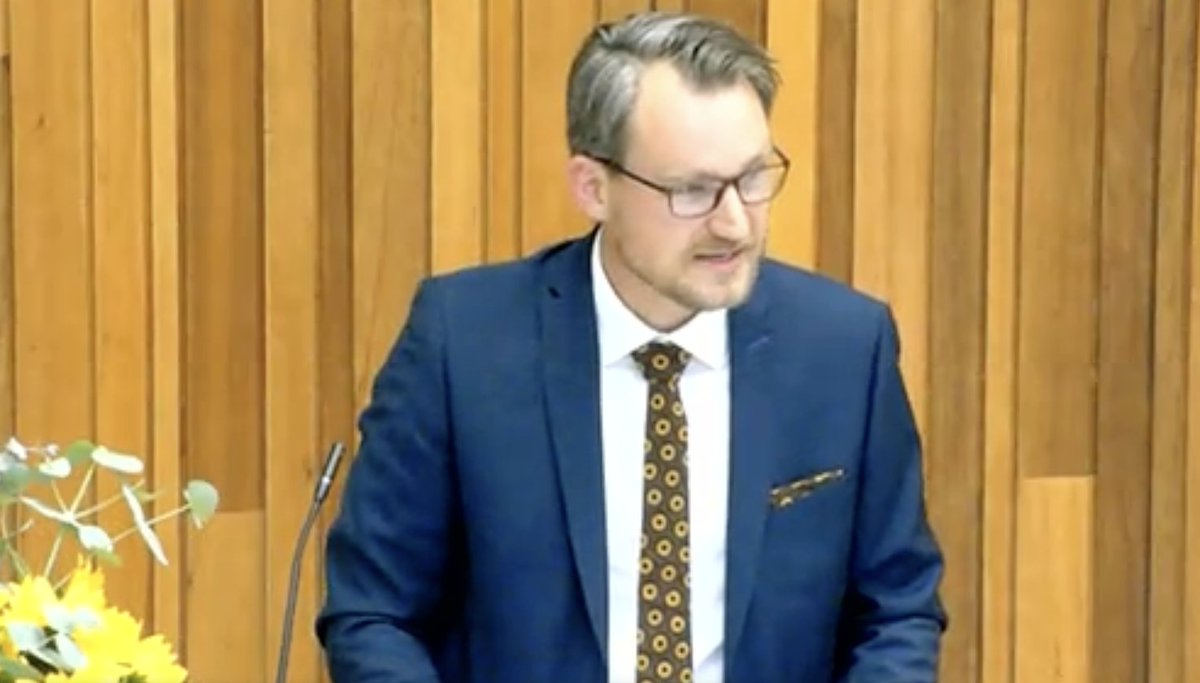 Dr. Philipp Öhlmann, Humboldt-Universität zu Berlin, is introducing the journal.

Three importances to establish journal R &amp; D : The move towards sustainable development, reconfiguration of religion and development &amp; the emerging academic contribution in the field of R &amp; D.
