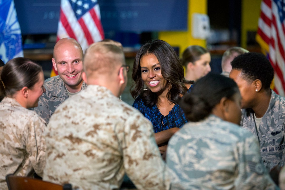 MichelleObama's tweet image. Today and every day, I could not be more grateful for the extraordinary service and commitment of our nation’s troops, veterans, and their families. I hope we all can find a way to give back to all those who have given us so much. #VeteransDay