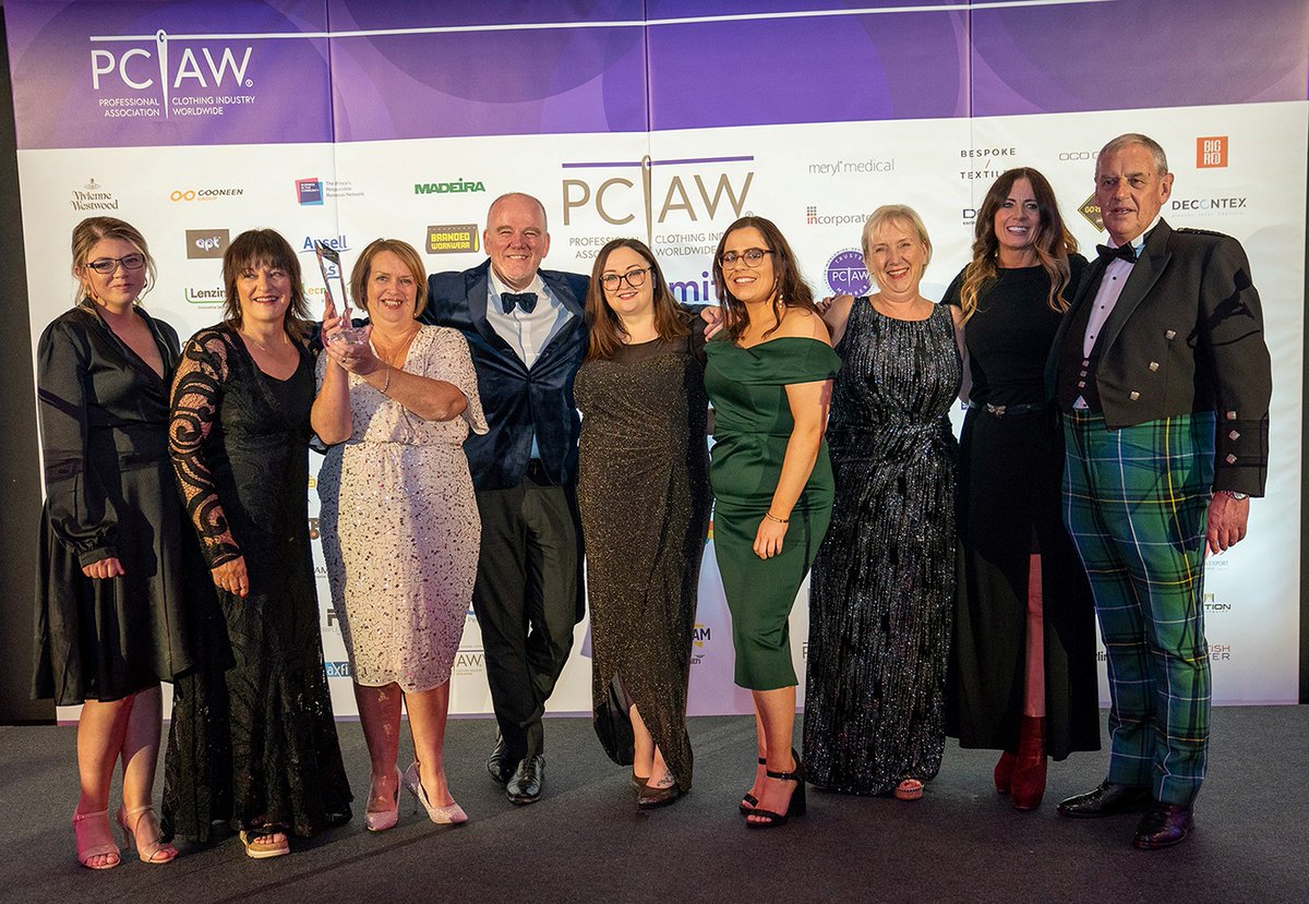 Tailored Image tweet media