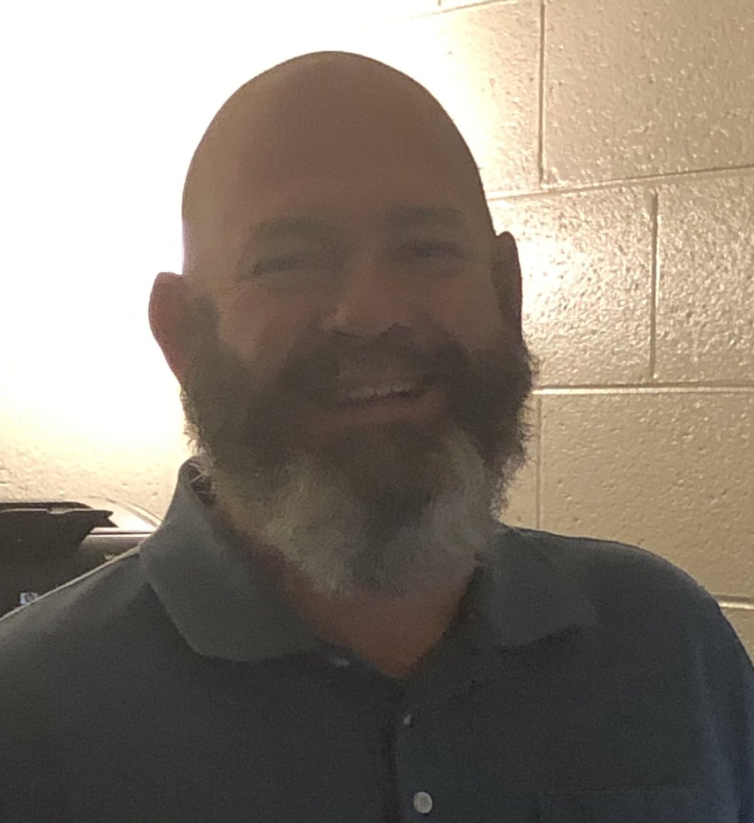 bcockfield_CSMS's tweet photo. I’m so thankful for another chance to thank all of those who have proudly served in our Armed Forces. I am especially thankful for the ones @CSMS_Huskies who continue to serve by teaching to empower the next generation of leaders and global citizens @LexingtonOne #elevate https://t.co/Boqw8bCho0