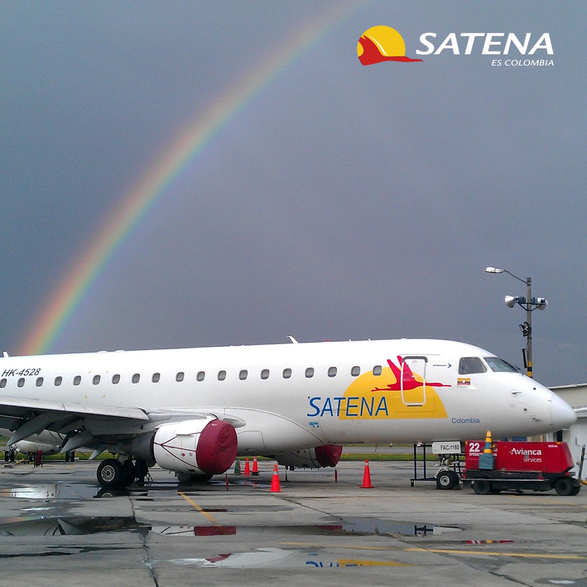 AerolineaSatena's tweet photo. ¿Qué tal este maravilloso #TBT? 

#Hoy en jueves de preguntas ¿En el poderoso Embraer #EMB170, a que destinos volaste con nosotros?✈️ 🌈?

Comentanos 👇🏻

#SATENAesColombia. 🇨🇴
#VuelaporColombia
#FelizJueves
#Aviación
#Aerolínea https://t.co/eP1Zf1lqDx
