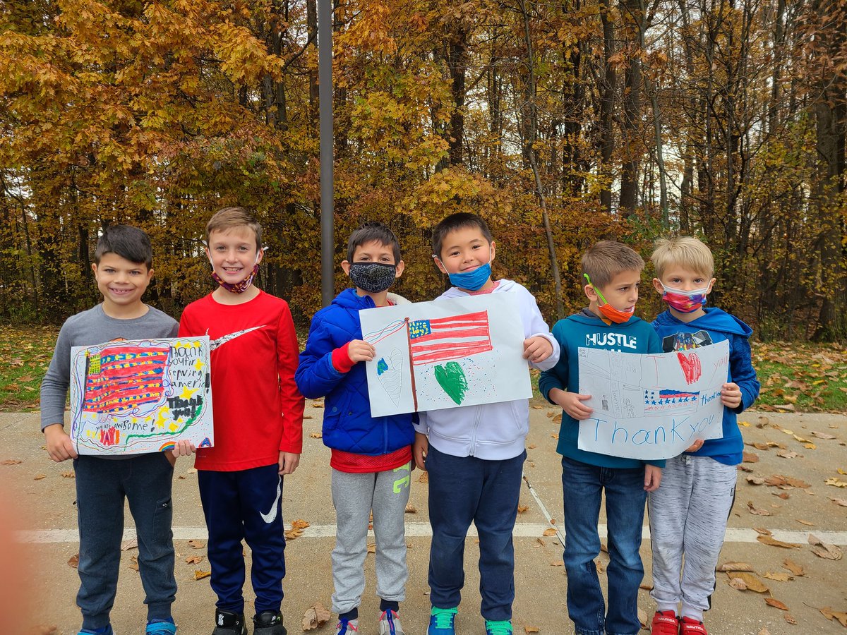 MrsPatyksclass's tweet photo. Happy Veteran's Day! #kenstoninspired https://t.co/Ggfr7ymK9c
