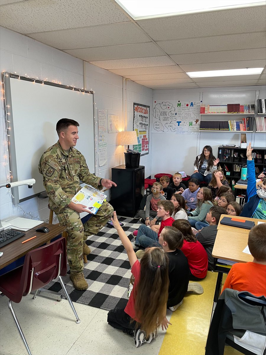 PutnamWVSchools's tweet photo. HAPPY VETERANS DAY!❤️ Hurricane Town 3rd graders in Ms. Bolyard, Ms. Schoen, & Ms. Hutchinson’s class learned about Veterans Day yesterday at HTE. 🇺🇸 #HTELeaders had a special visit from a veteran who read to them & answered questions about life in the military! 💙 #PutnamProud https://t.co/Sa9PM0zhTl