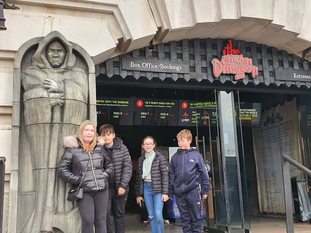 TheHeightsOE's tweet photo. London dungeon time 👀 @Head_TheHeights https://t.co/hw1QXQjHqG