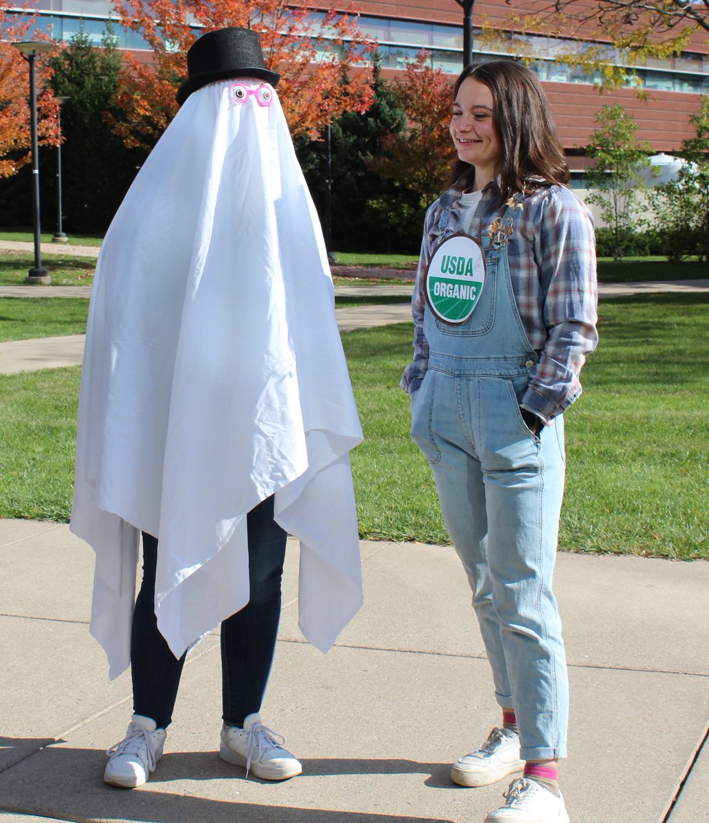 jkellogg916's tweet photo. Bit late to the #Halloween scene, was waiting for the photos to come back. Still, I love our creative, driven #Kellogglab members for turning out in such great costumes and we had a great afternoon.@EllieAbraham4 @MorganEFries @danikaboltz @DIETrichCOKE @MsIchou and more! https://t.co/GR5z1g86xy