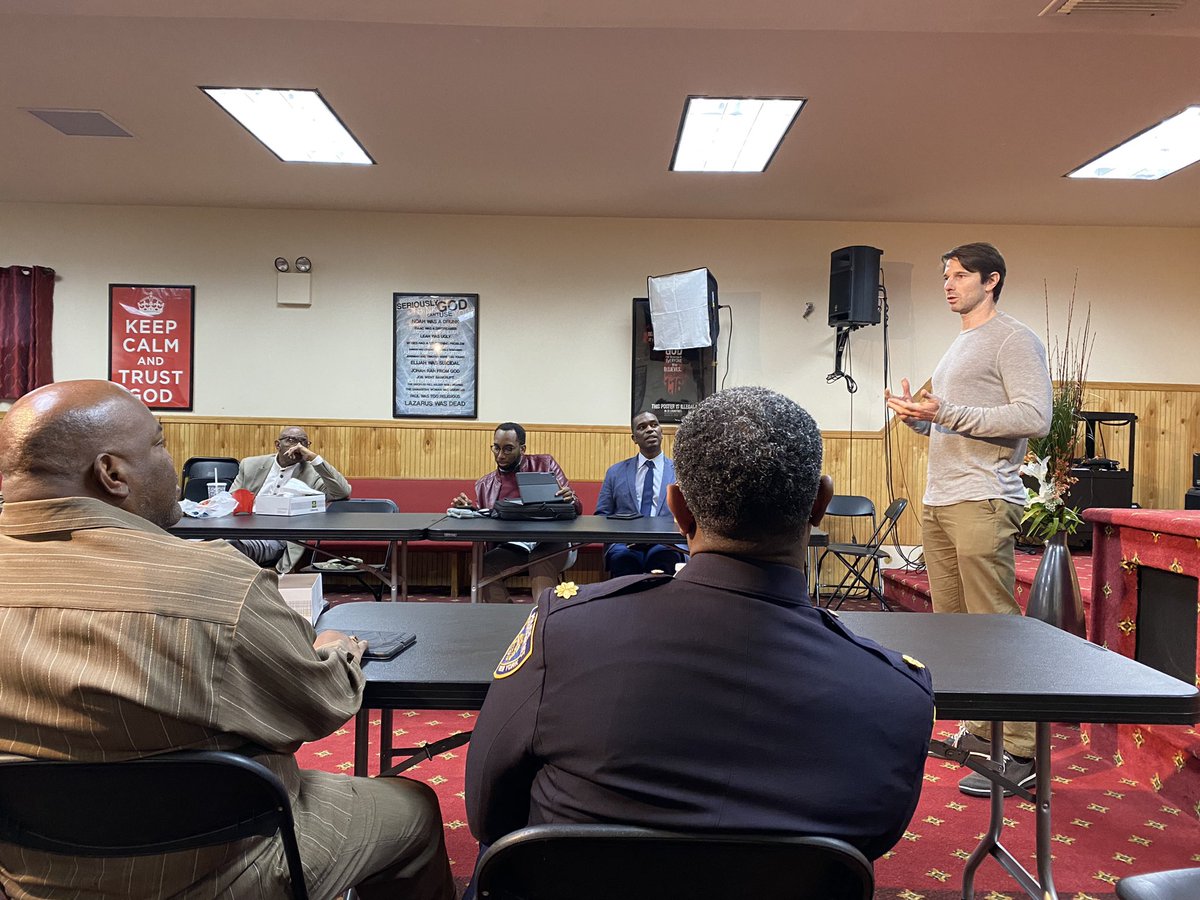 67ClergyCouncil's tweet photo. Thank you to everyone who attended shared in person and virtual at our Hybrid Monthly Clergy Council Meeting. Together we can change the world if we care and have the courage to be the difference. 

@JCCANY @NYPD67Pct @eric_heylo 

#GodSquad
#EndGunViolence
#ClergyForSafeCities https://t.co/xTPQ99WLlm
