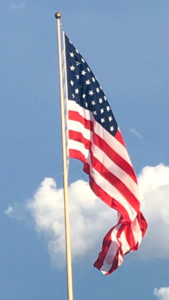 IndianaNitro's tweet photo. Honoring all who have served, and are serving.  Thank you.

Happy Veterans Day! https://t.co/sJiUZuUoYS