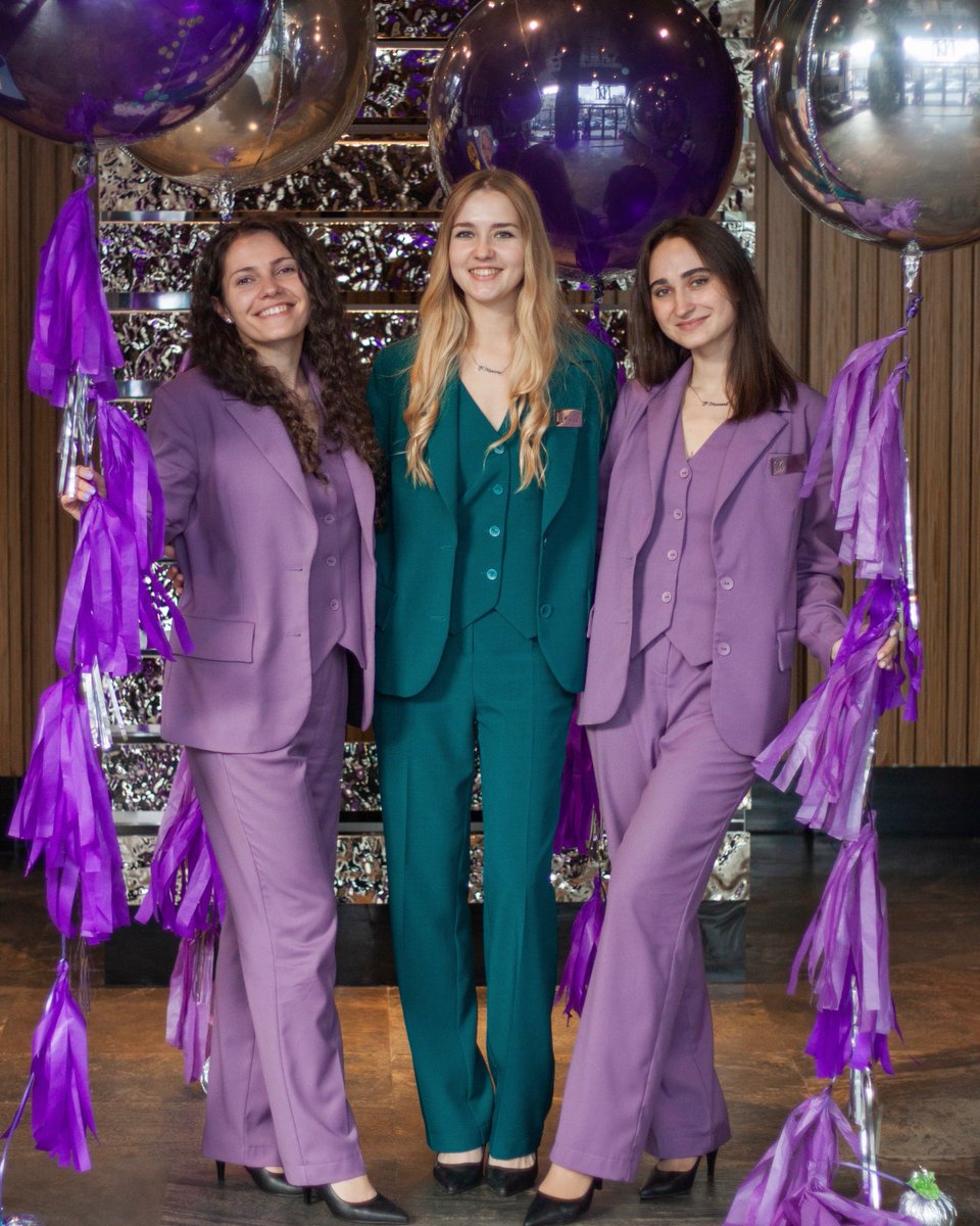 11mirrors's tweet photo. Happy Birthday 11 Mirrors Design Hotel — 9 years! 🍾
#11Mirrors https://t.co/6ttJUATvvw